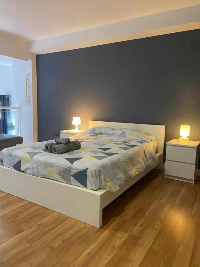 B&B Madrid - Apartamentos Marquesado - Bed and Breakfast Madrid