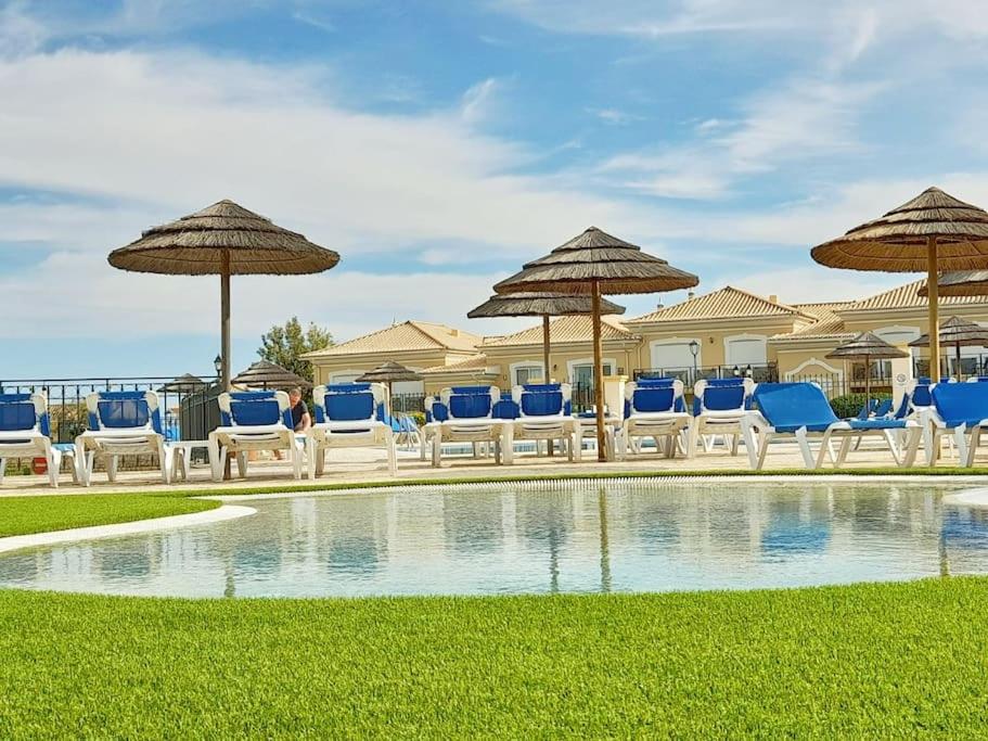 Algarver II-Boavista Golf Fairview Swimpool Apartment - B&B