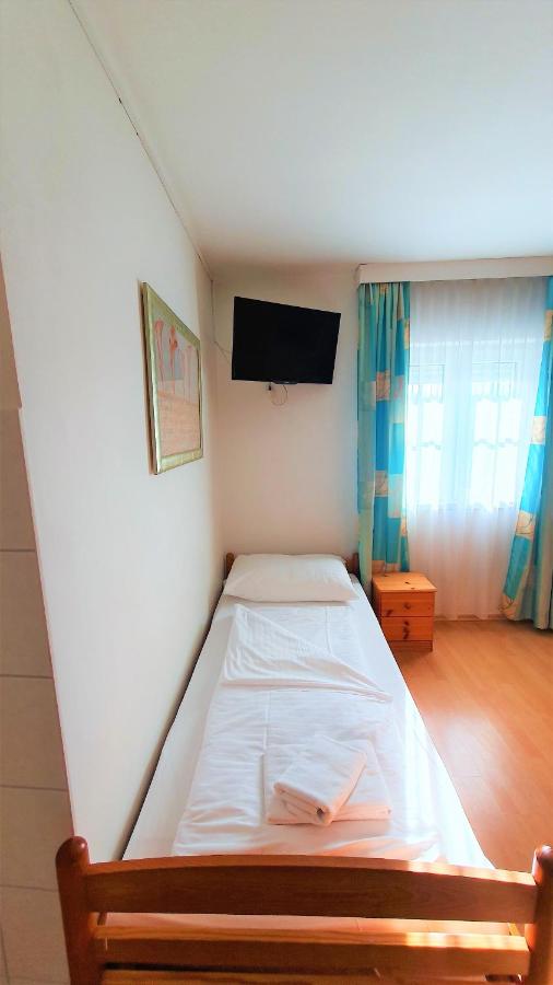 Chambre Triple Économique