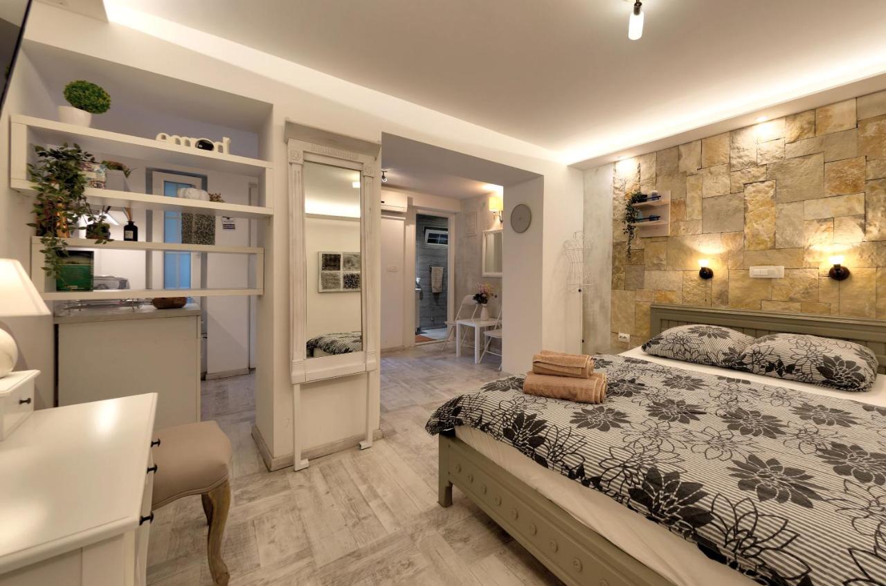 Double Room with Kitchenette