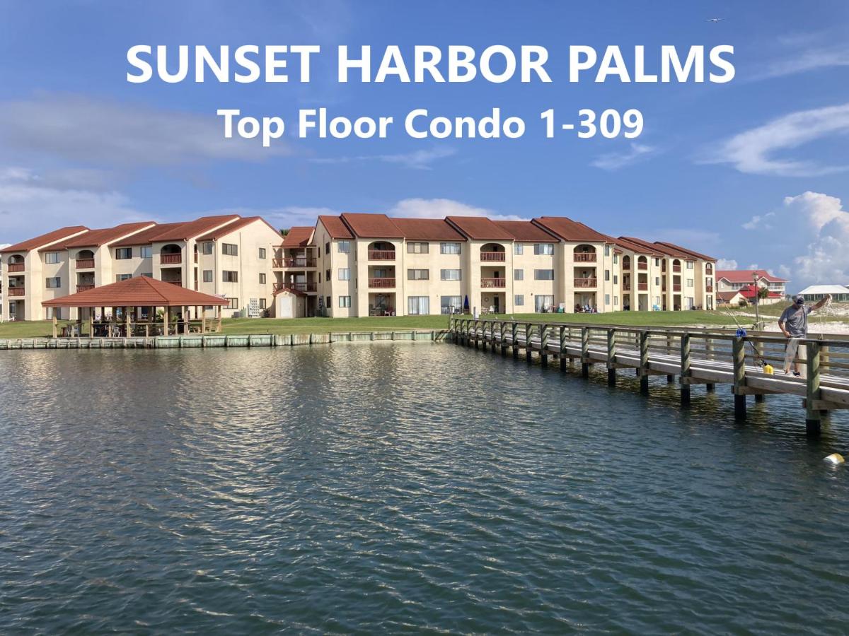 B&B Navarre - Sunset Harbor Condo for 2-TOP FLOOR 1-309, Navarre Beach - Bed and Breakfast Navarre