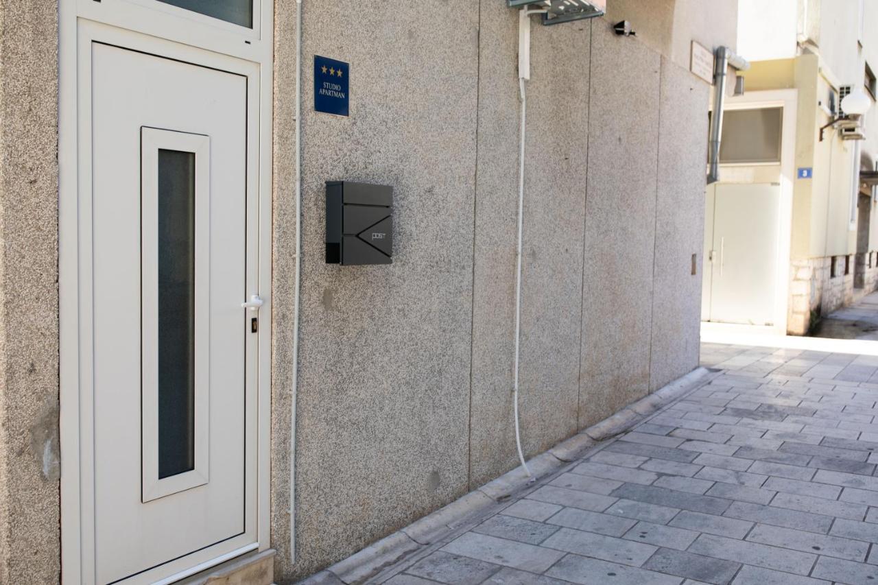 Šušur - By Hoxilis - Ferienwohnung Zadar