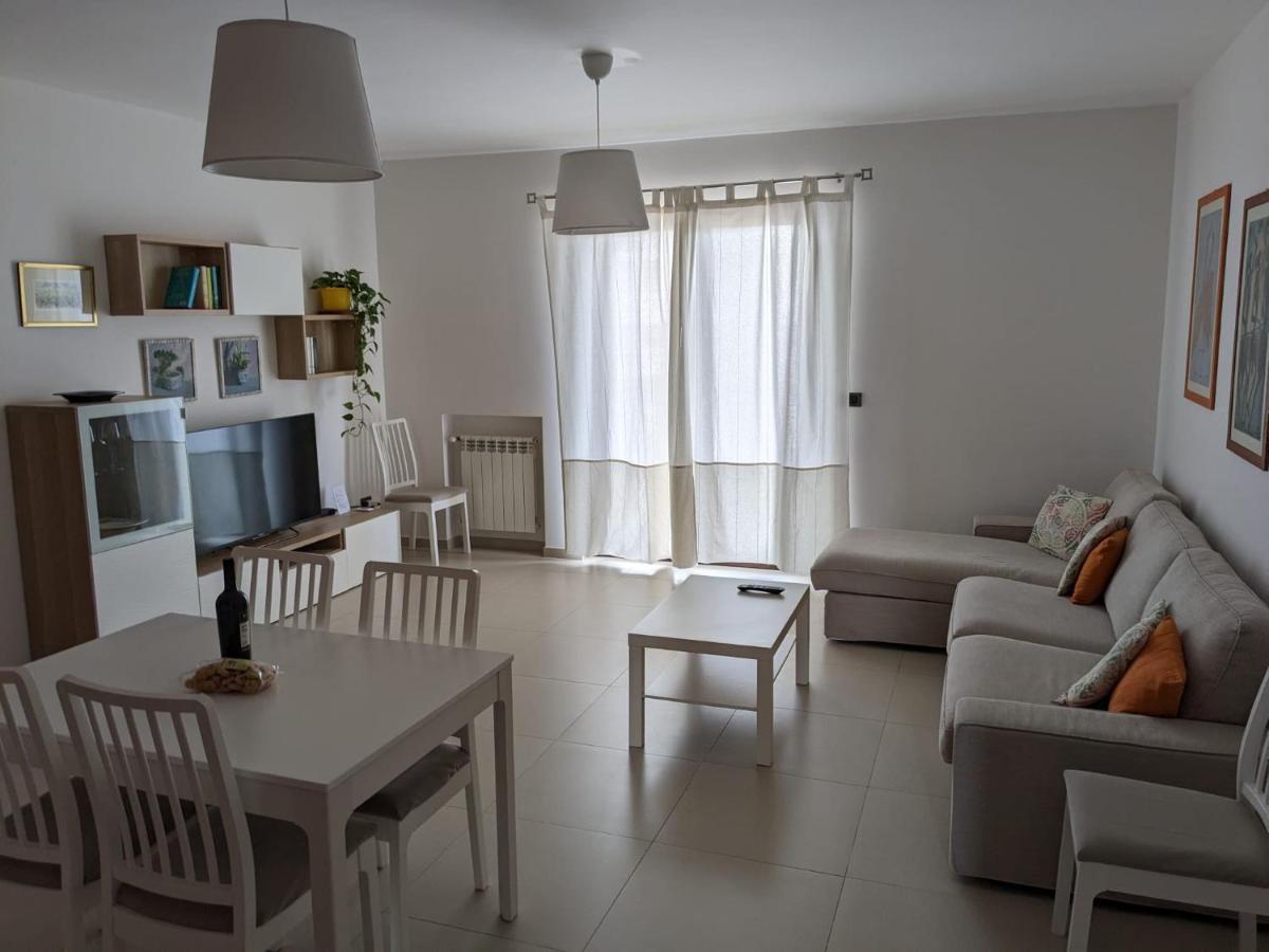 B&B Taranto - La Casa dei Due Mari - large apartment with parking - Bed and Breakfast Taranto