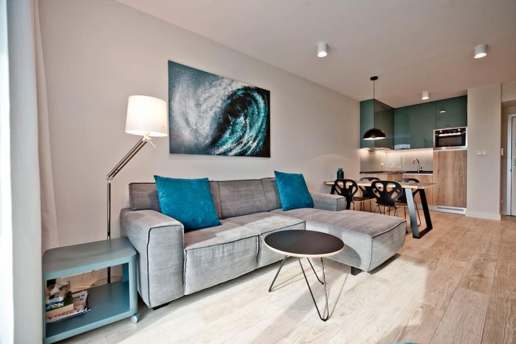 Apartament nad zatoką z ogródkiem - Ferienwohnung Jastarnia