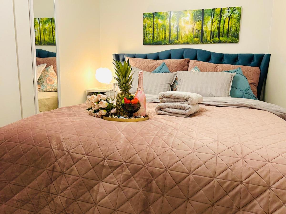 Luxury of aristocrats near airport and jumbo - Chambres d'hôtes Vantaa