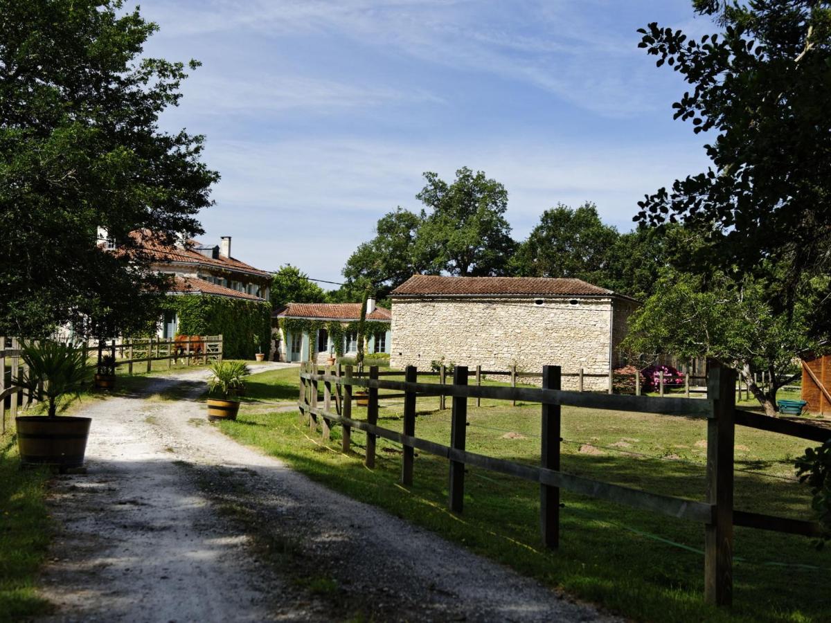 Château de l'Isle - Chambres d'Hôtes - Ferienwohnung