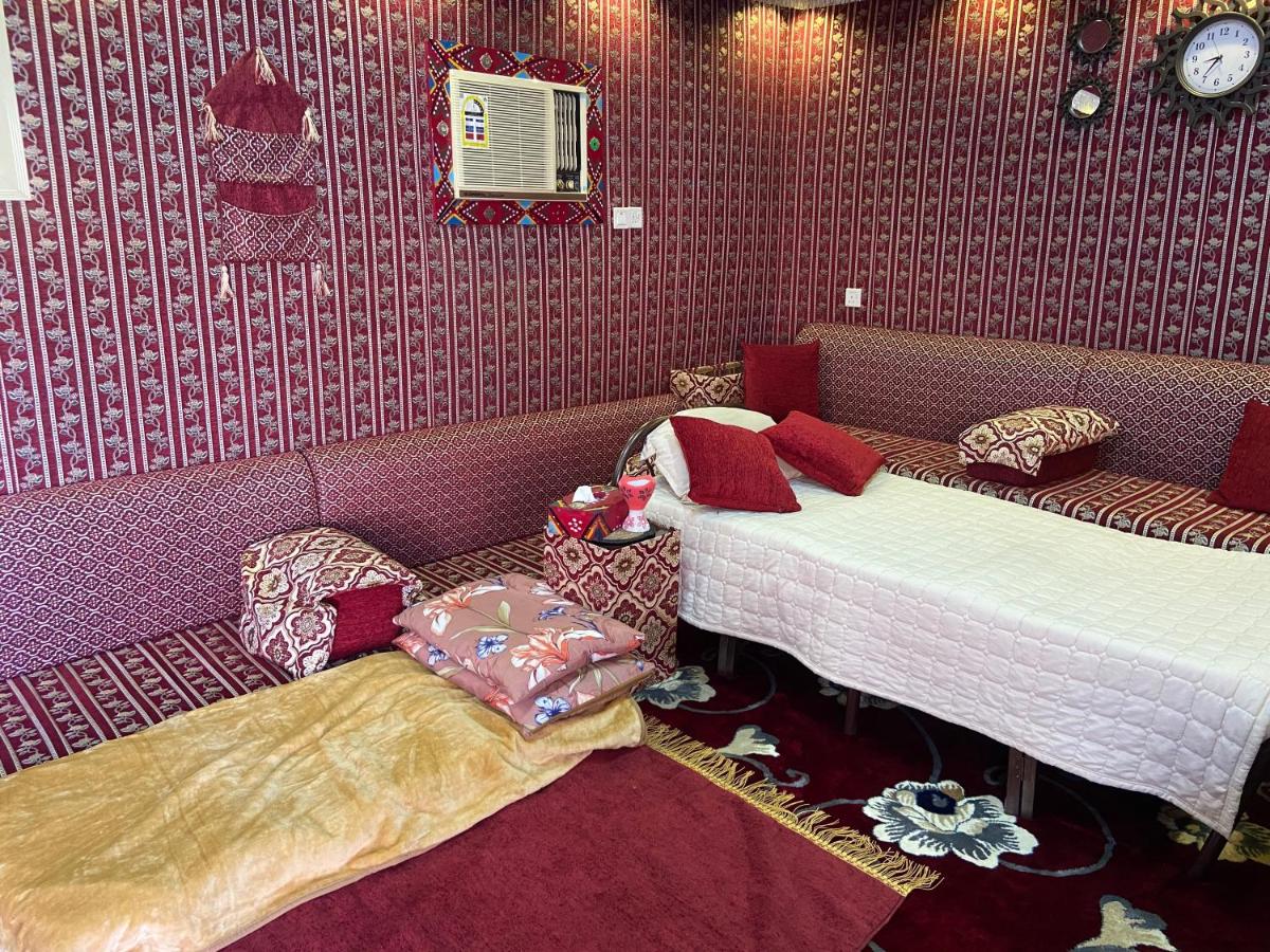 B&B Jeddah - Modernistic Antique Stay - Bed and Breakfast Jeddah