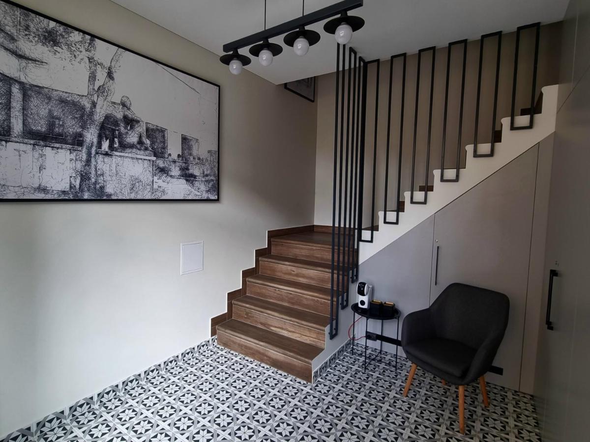 Privé Home near Nemunas Island - Ferienwohnung Kaunas
