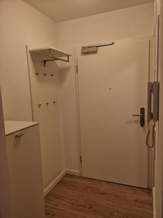 Beautiful flat, near westpark & hostpital, easy parking - B&B Ingolstadt