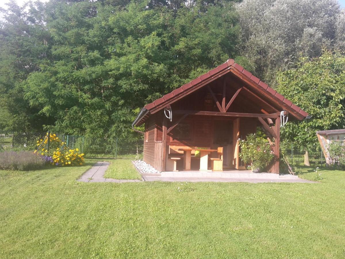 Tiny Home am Bach - Chambres d’hôtes Pettenbach