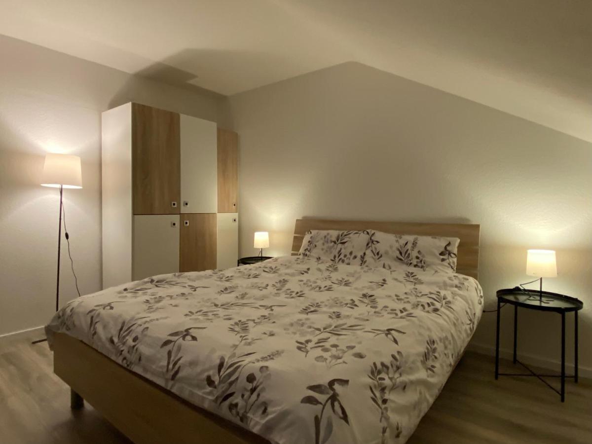 B&B Wuppertal - Marienhaus Apartment - Zentral, Parken, Netflix, Kontaktloses Einchecken - Bed and Breakfast Wuppertal