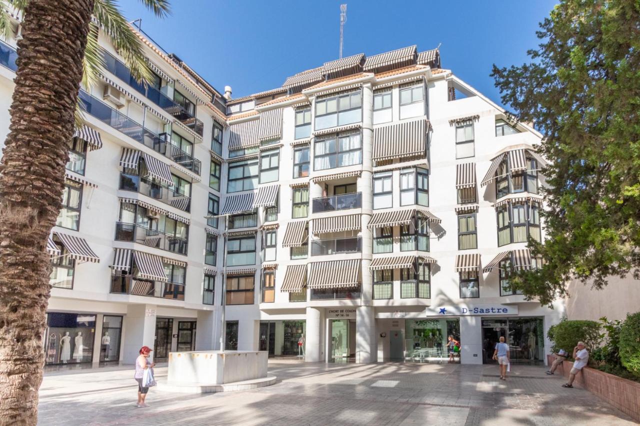 Old City Penthouse with fantastic views & parking - B&B
