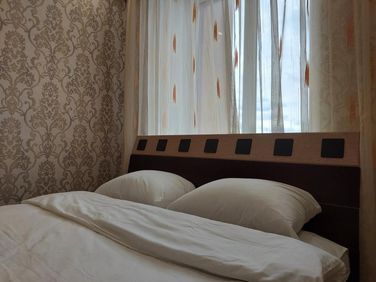 Набережна Двокімнатна - B&B