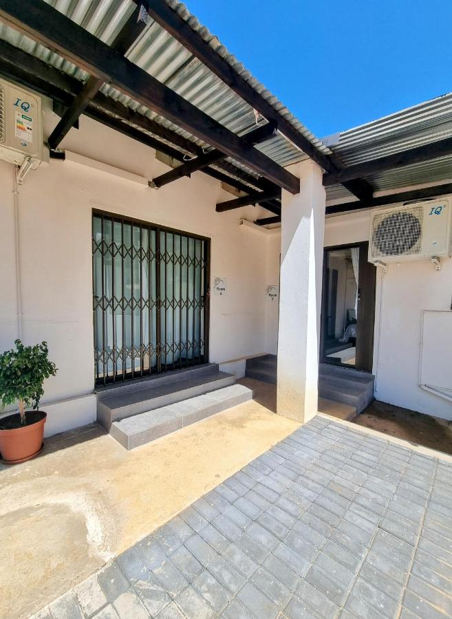 Sonskyn Hof Guest House / Gastehuis - Ferienwohnung Jan Kempdorp