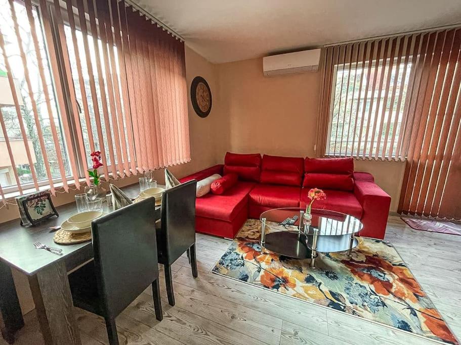 B&B Plovdiv - Modern & Bright 1BD Apartment near Main Square - Bed and Breakfast Plovdiv