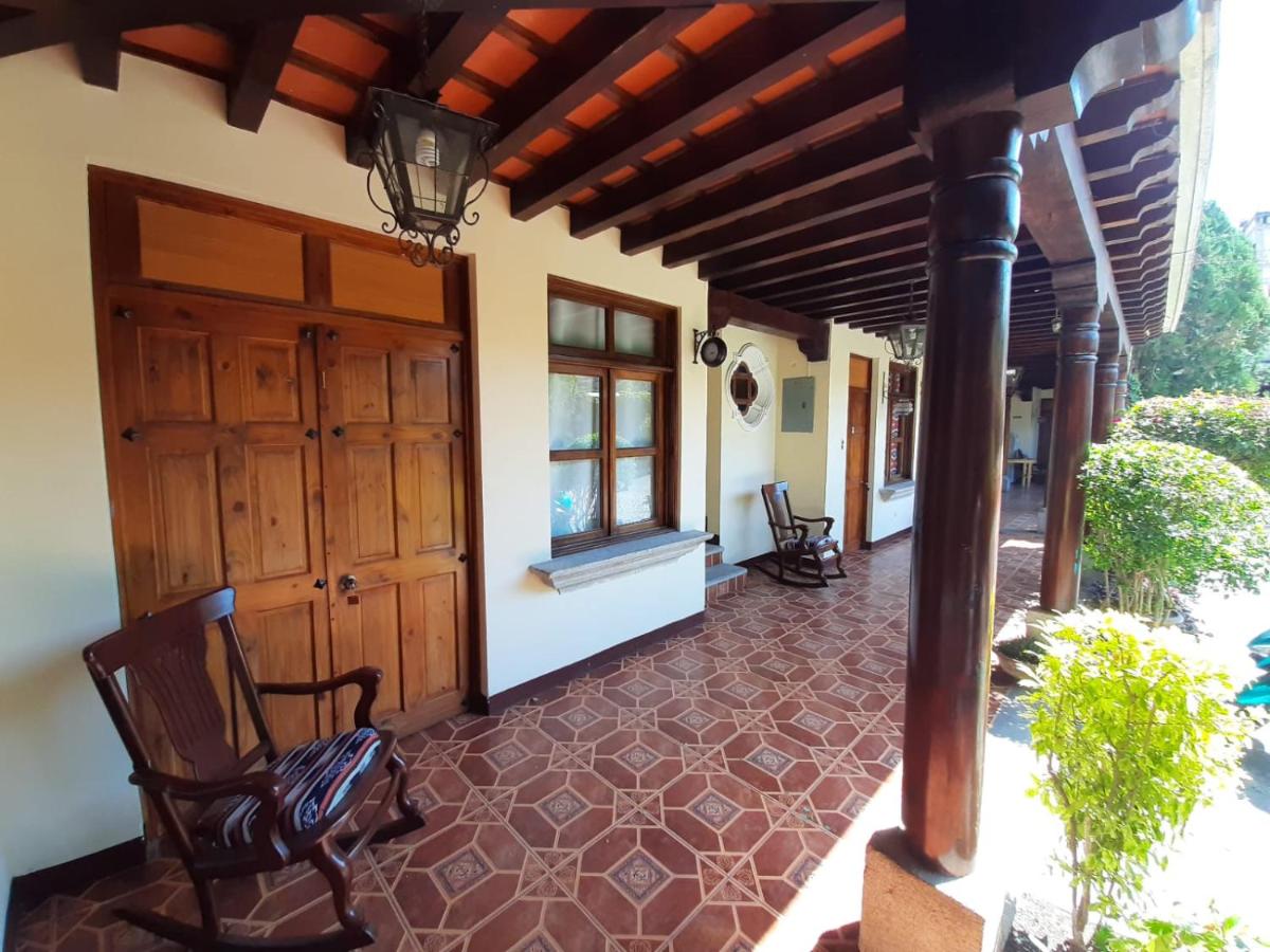 B&B Antigua Guatemala - Hotel Posada San Felipe - Bed and Breakfast Antigua Guatemala
