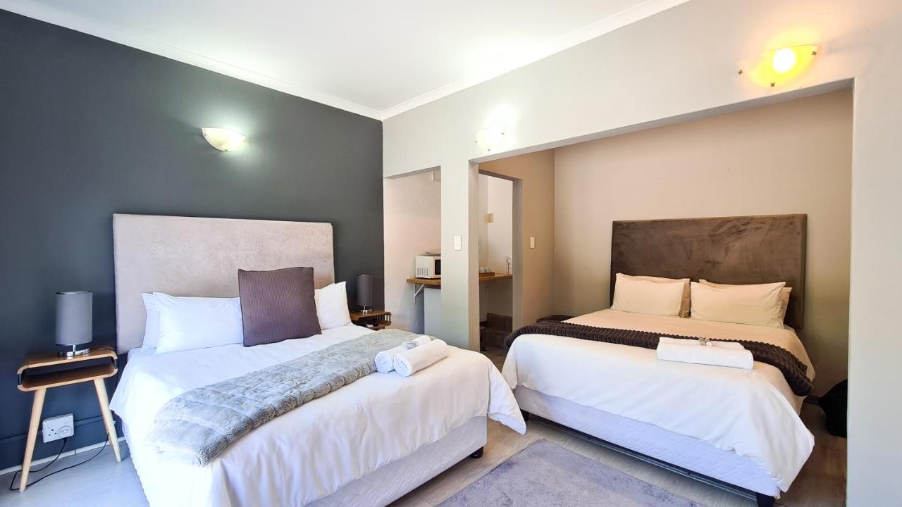 Zimmer mit Queensize-Bett