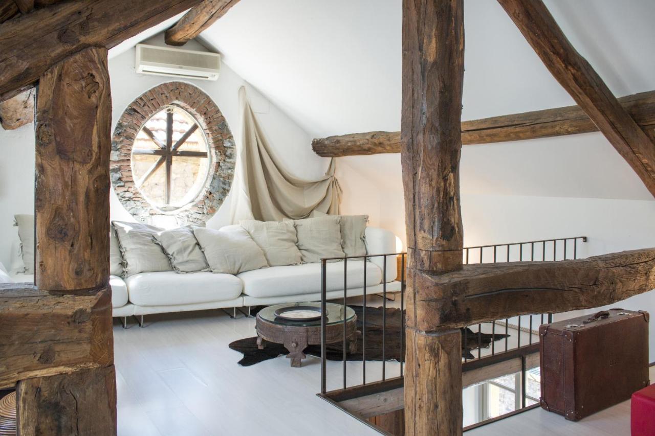 Apartment with Lake View - Attic