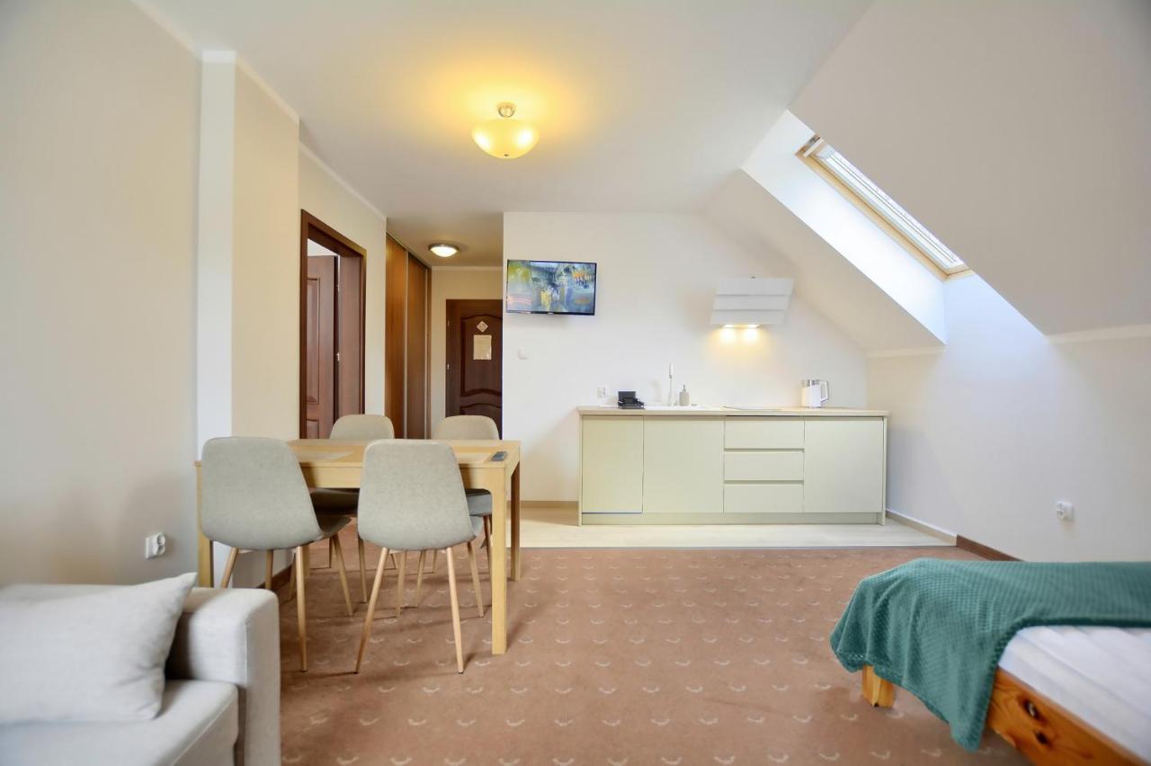 Studio Apartment