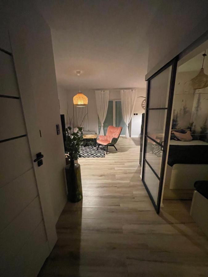 Przytulny apartament nad morzem - RUSINOWO - B&B