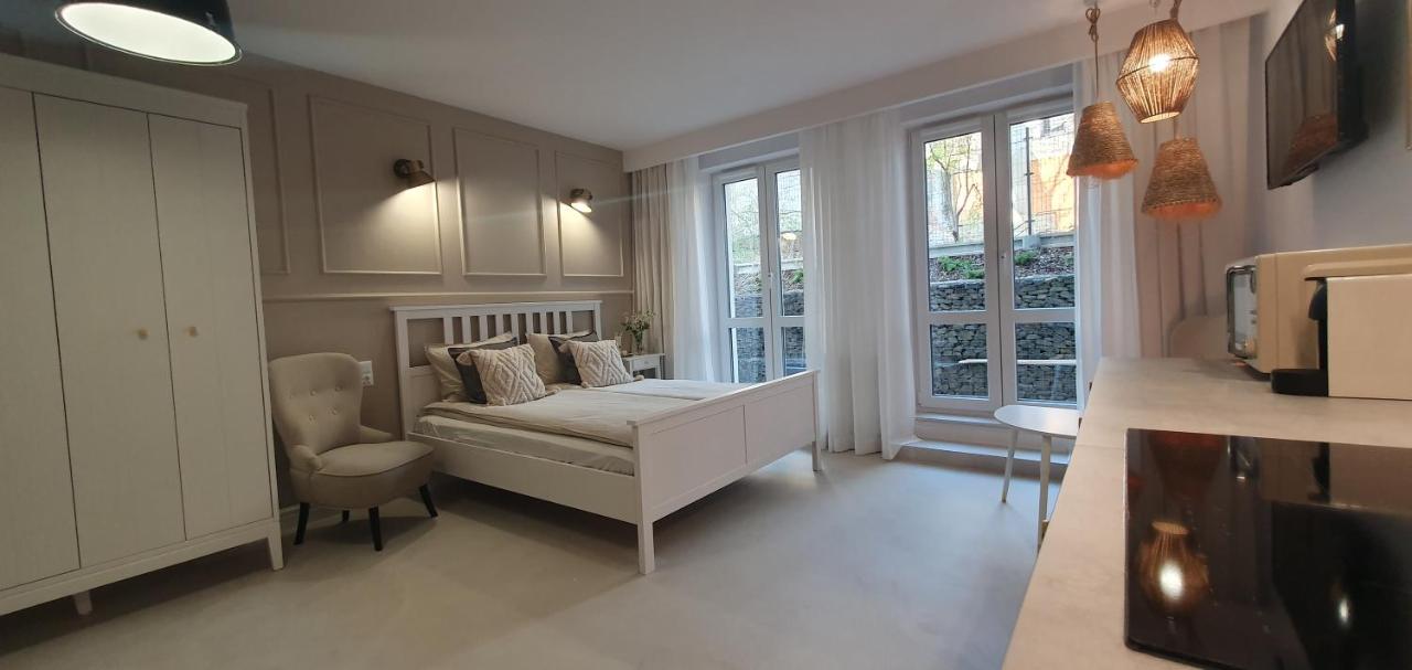 Fly_to_Cracow_12 - B&B Cracovia