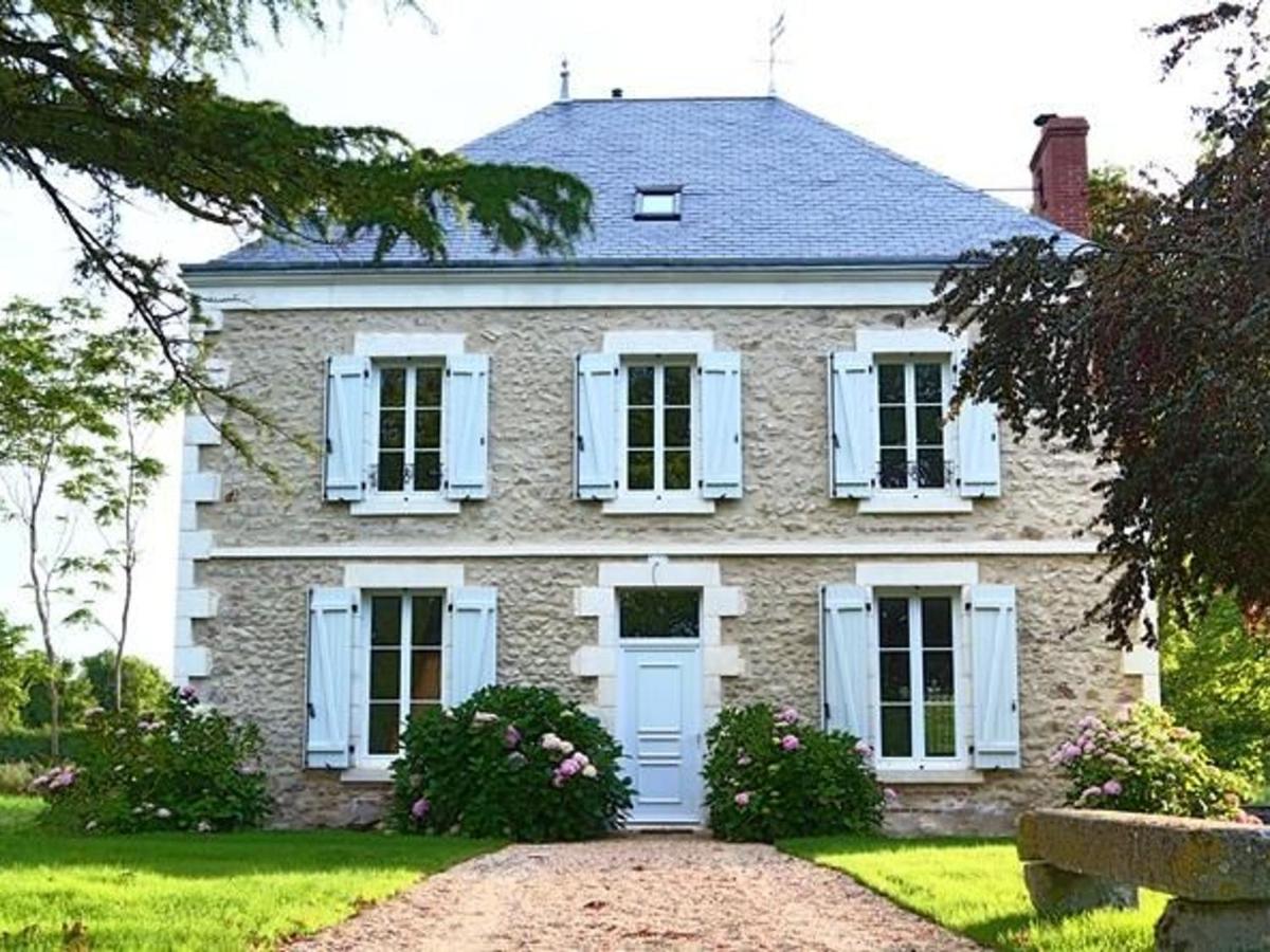 Maison de maître au cœur du Berry avec étang privé, grand jardin et vaste propriété - FR-1-591-116 - Chambres d'hôtes Migné