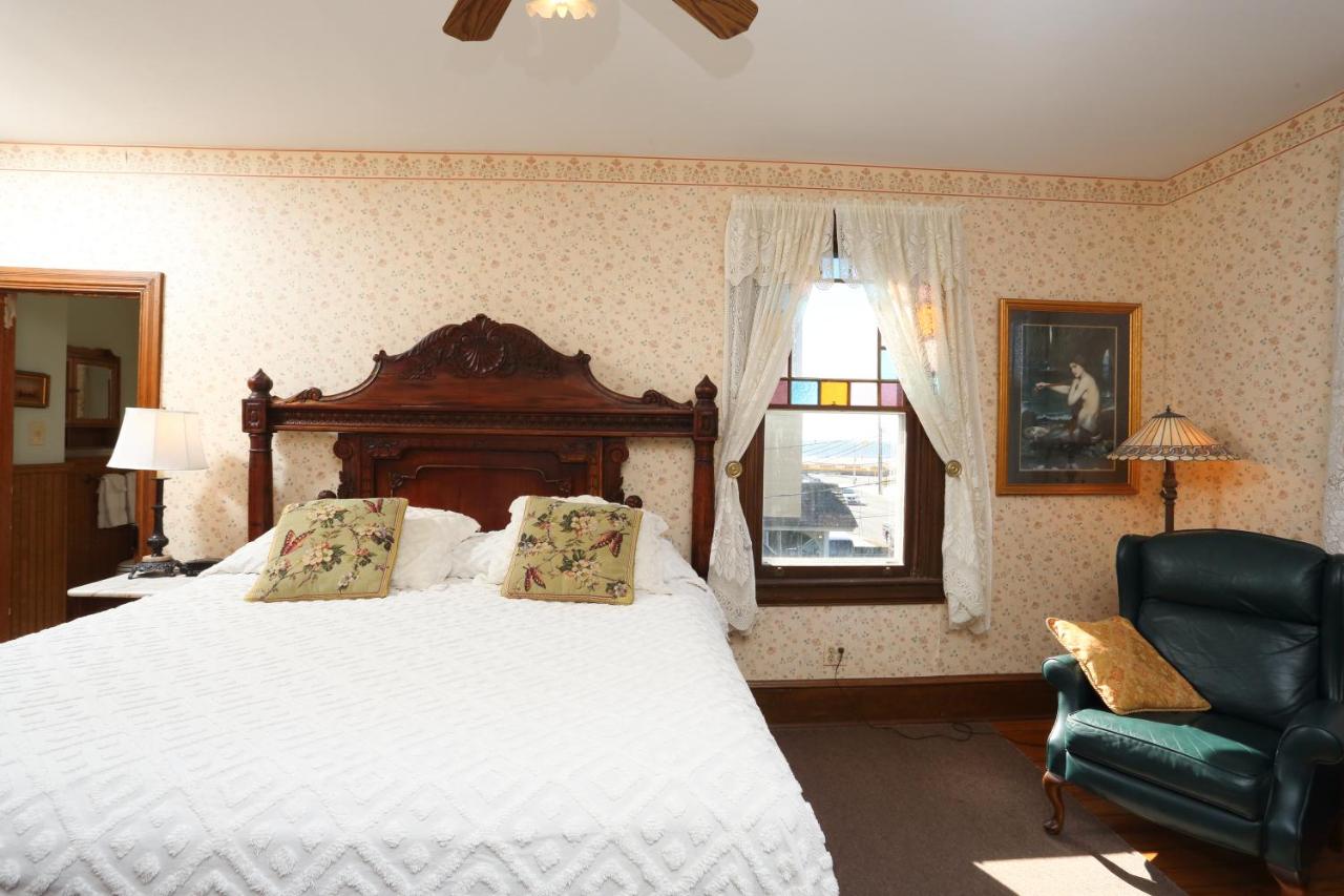 Suite mit Kingsize-Bett mit Meerblick