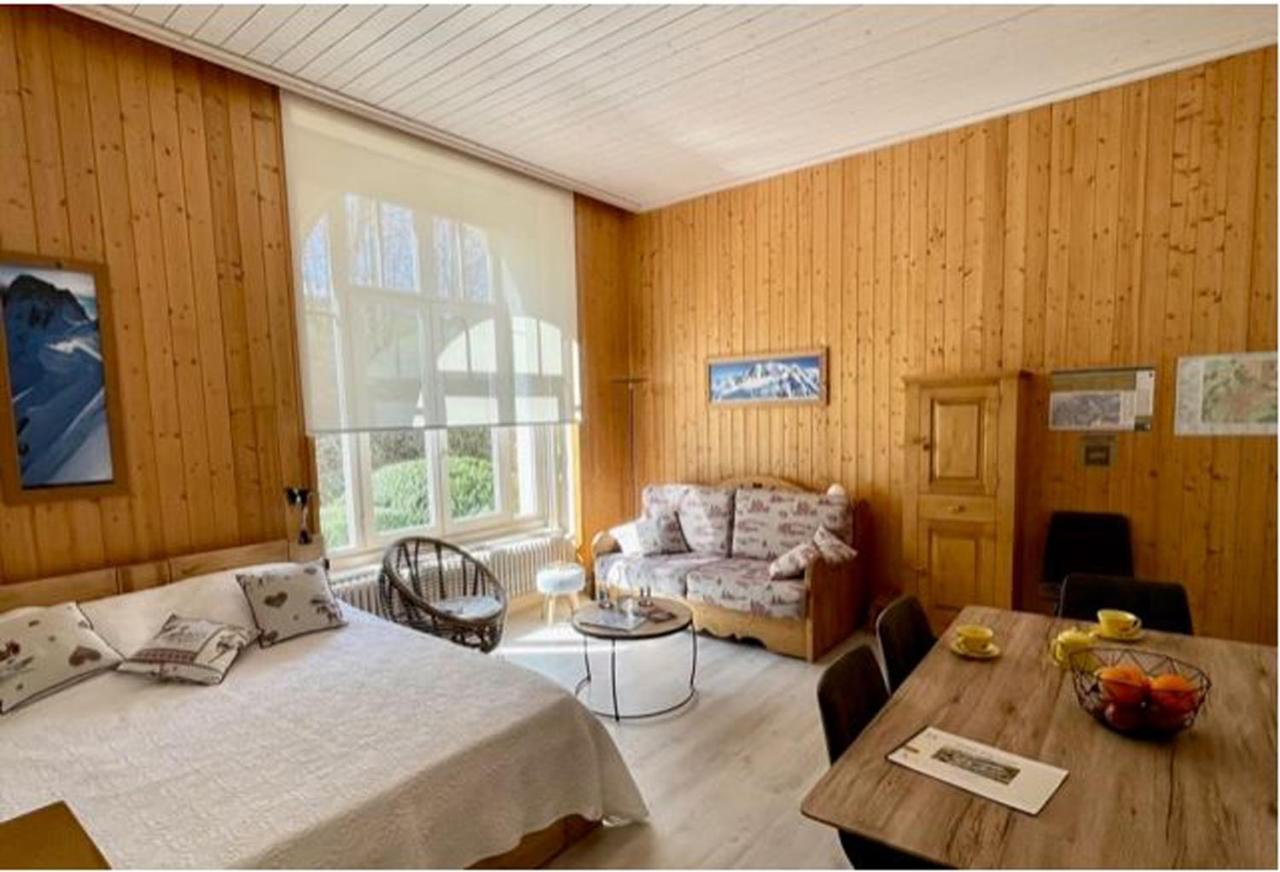 Résidence du Mont-Blanc n°5Bis - Bed and Breakfast Combloux