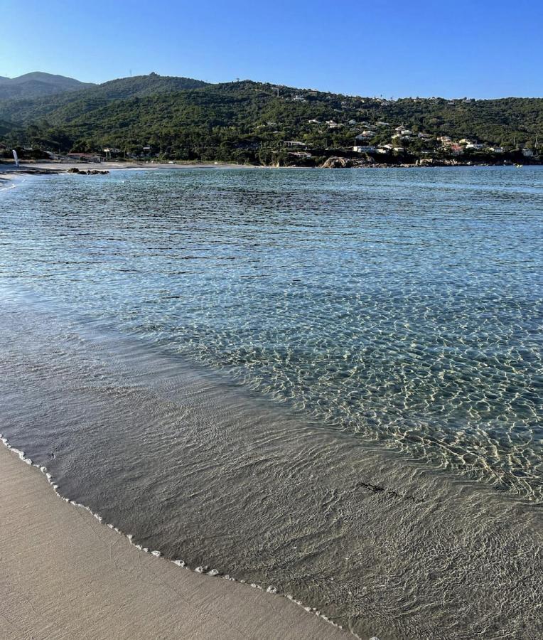 Appartement à 2mn de la plage du Ruppione - Ferienwohnung Pietrosella