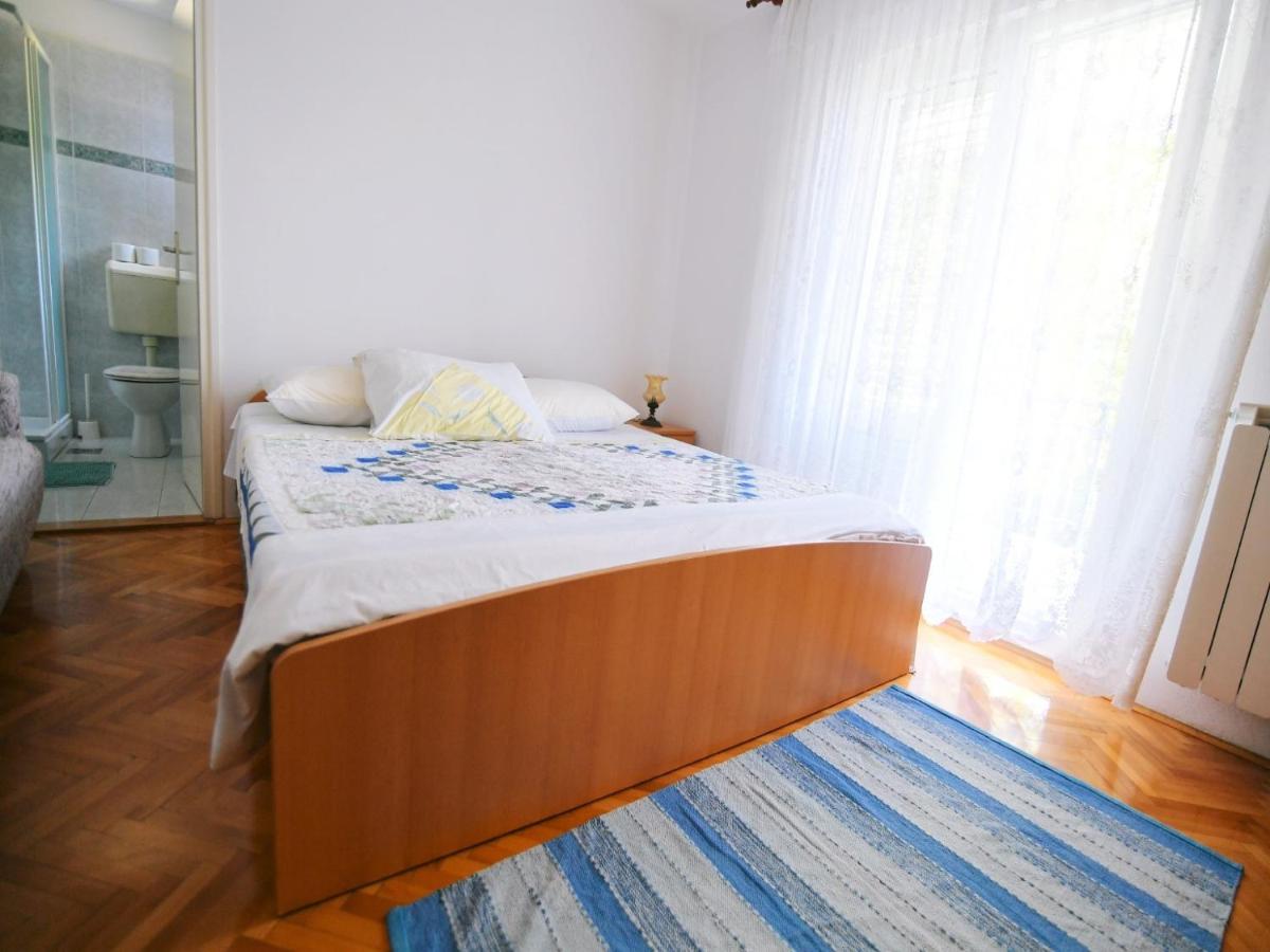 Two Bedroom Apartment 