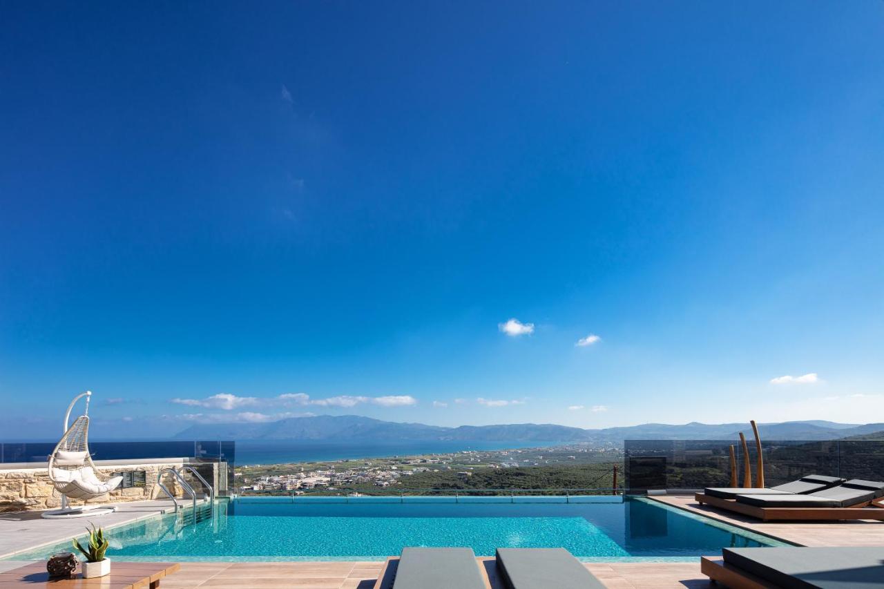 B&B Kallergianá - Argyrie Villas, luxury, amazing sea view, heated pool - Bed and Breakfast Kallergianá
