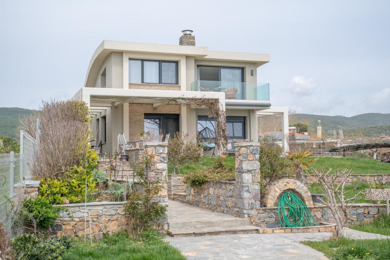 Villa Eva Dikella - B&B Mesimvría