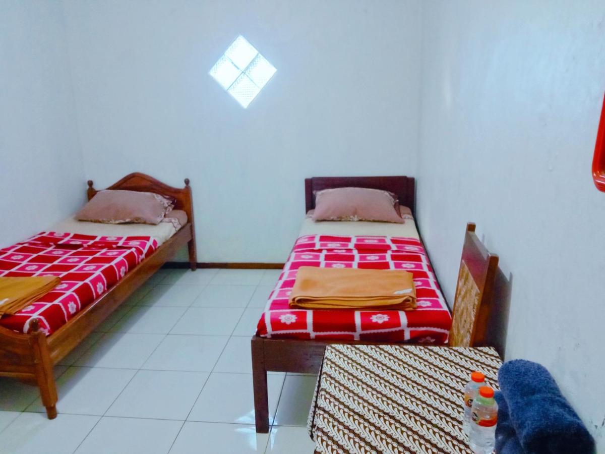 Economy Twin Room