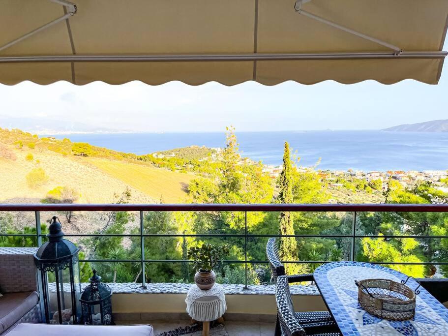 Maison De Poupee - Bed and Breakfast