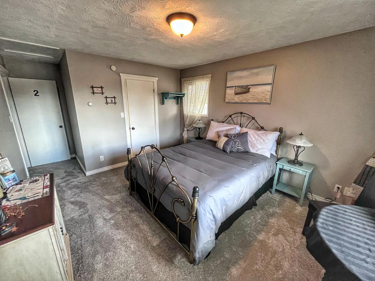 Queen Suite