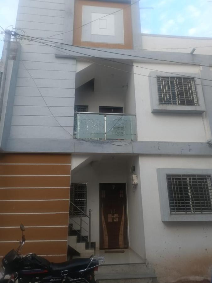 ashapura home stay - Bed and Breakfast Navgam