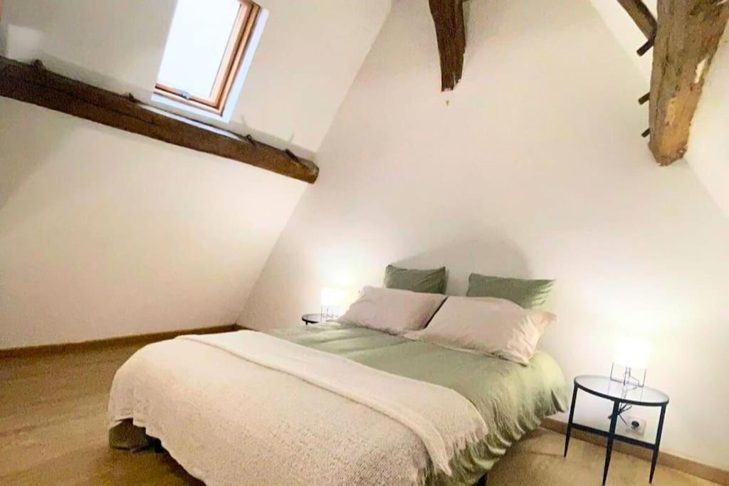 B&B Bourges - Atypique - Centre historique - Appartement 2 chambres - Bed and Breakfast Bourges