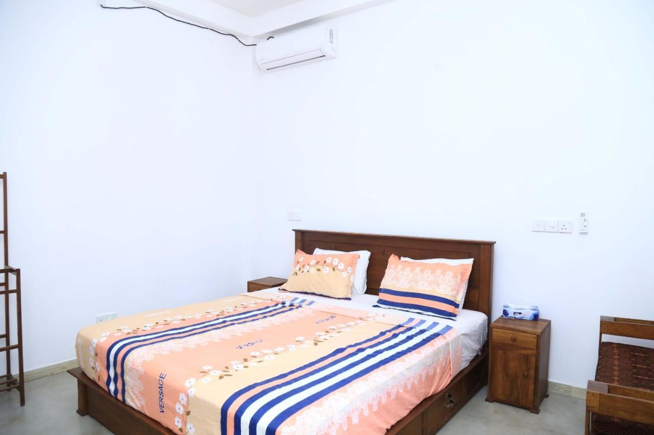 OLLISTER REST - B&B