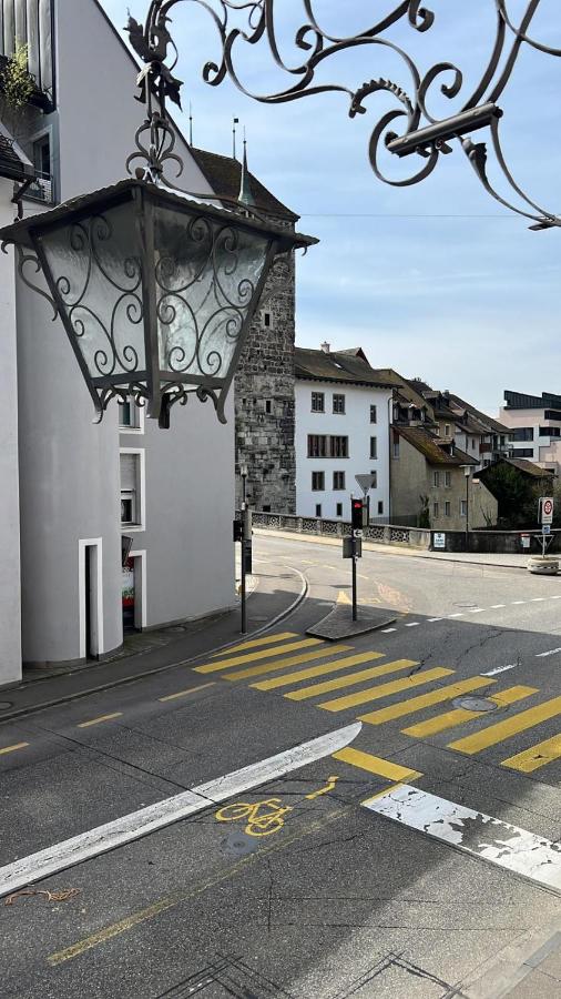 Blick auf Schwarzen Turm - Freihofapartments - Chambres d’hôtes