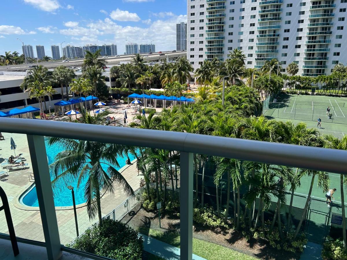Appartamento con Vista Piscina