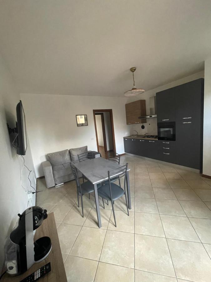 Casa Anna-Appartamento con garage- - Bed and Breakfast