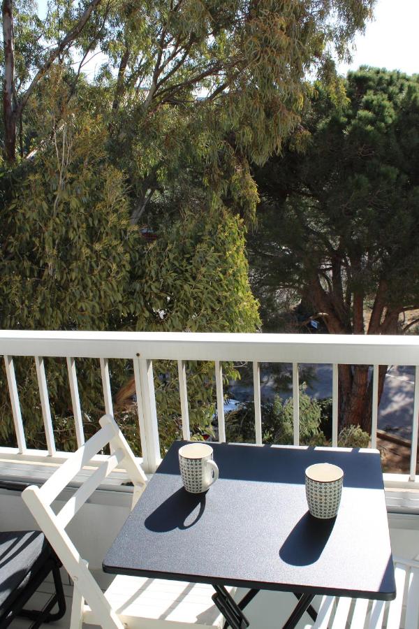 Studio l'Echappée mandréenne le calme entre mer et forêt - B&B