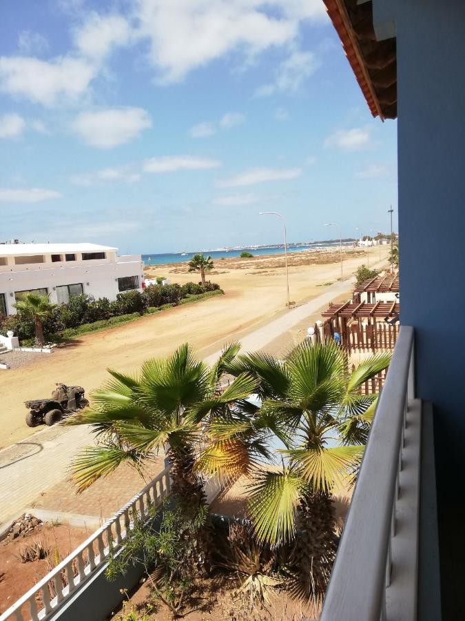 B&B Santa Maria - Adult only beachfront 2 bedroom apartment Santa Maria airport pick up, aircon, unlimited wifi ideal for remote working - Bed and Breakfast Santa Maria