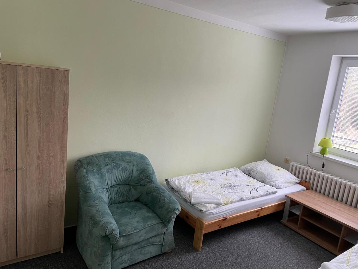 Tweepersoonskamer met 2 Aparte Bedden