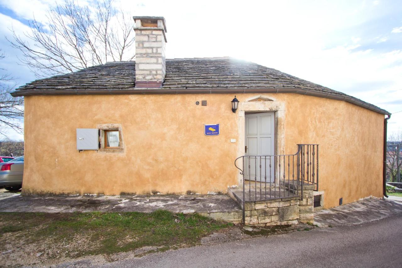 Holiday Home Marta - B&B Žminj