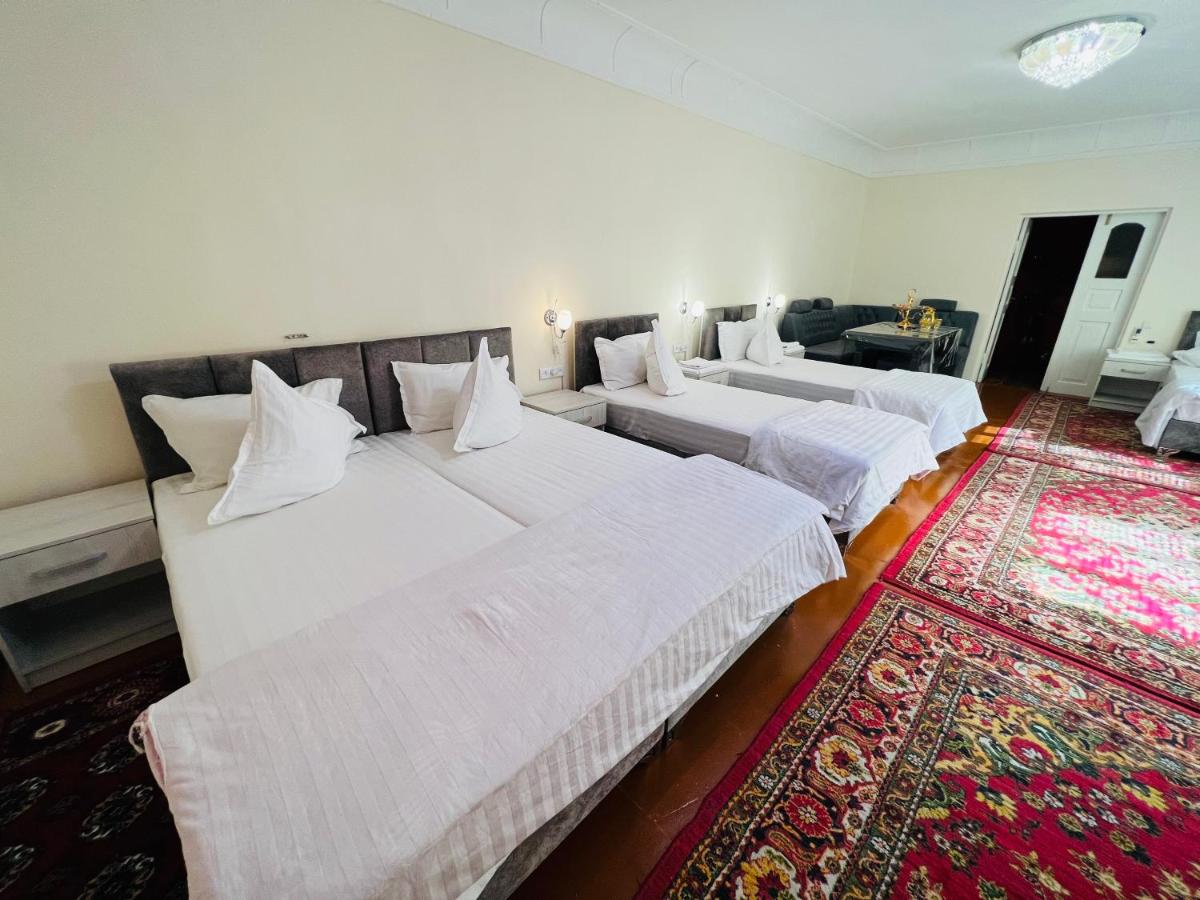 Familiekamer met Eigen Badkamer