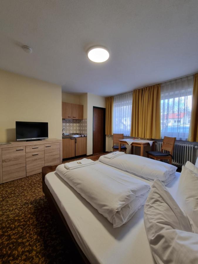 Non renovated - Low Budget Double Room without Balcony or Terrace