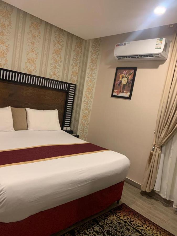 فندق ساسو سويت للوحدات الفندقيه والمفروشه - B&B Farasān