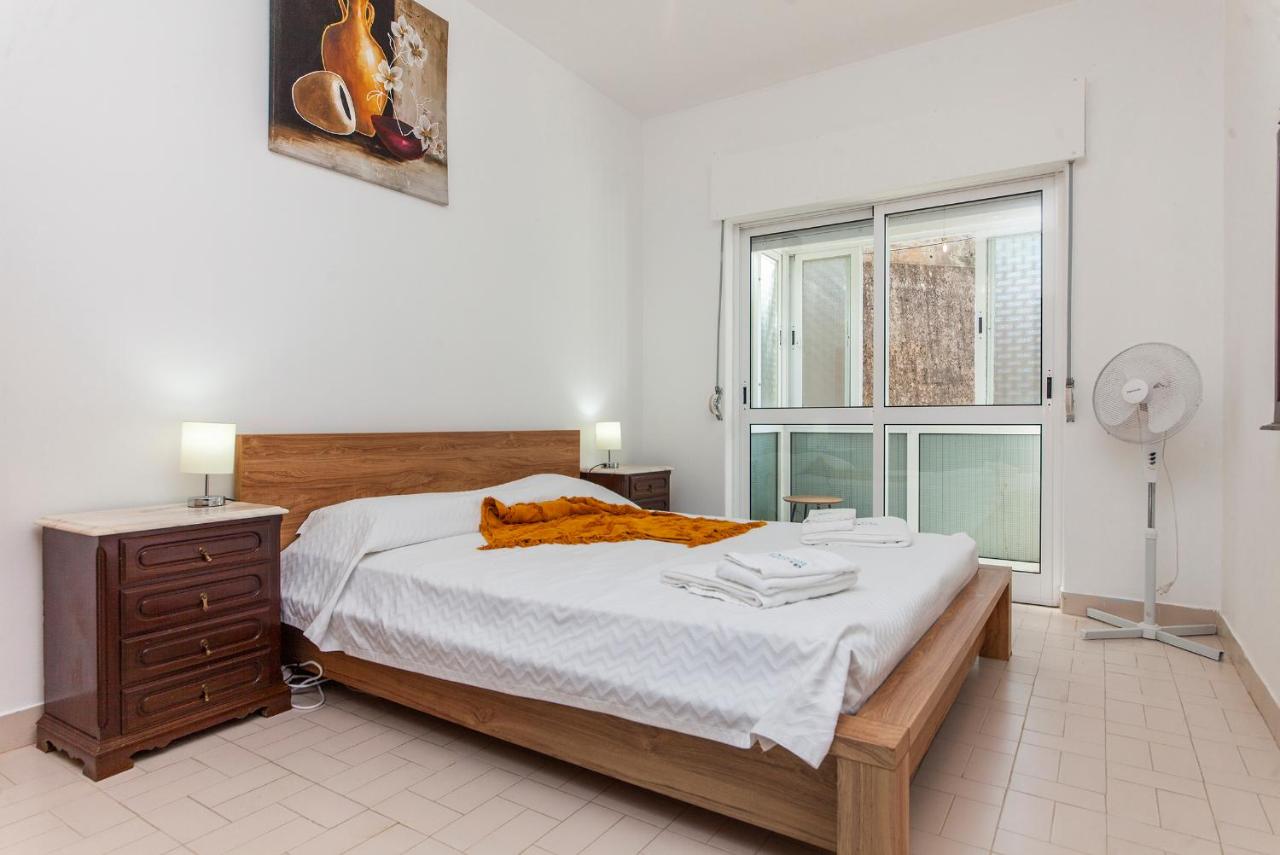 Doppelzimmer mit Gemeinschaftsbad