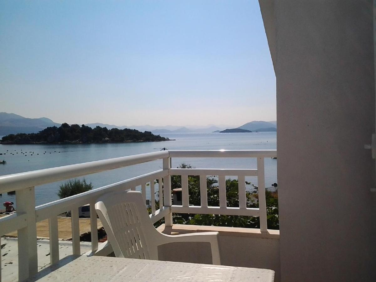 Appartamento con 1 Camera da Letto, Terrazza e Vista Mare